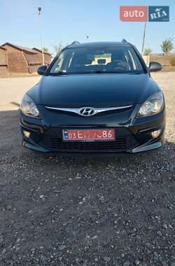 Универсал Hyundai i30 2010 в Баштанке