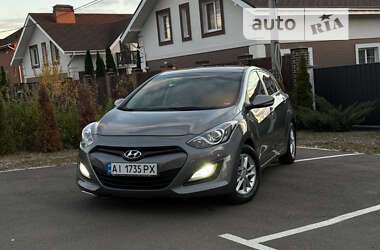 Хэтчбек Hyundai i30 2012 в Киеве