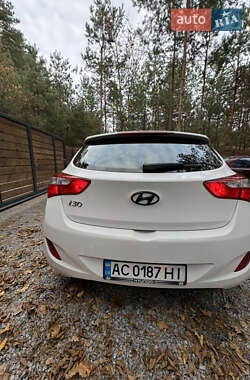 Хэтчбек Hyundai i30 2014 в Луцке