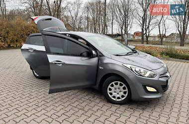 Хетчбек Hyundai i30 2013 в Миргороді