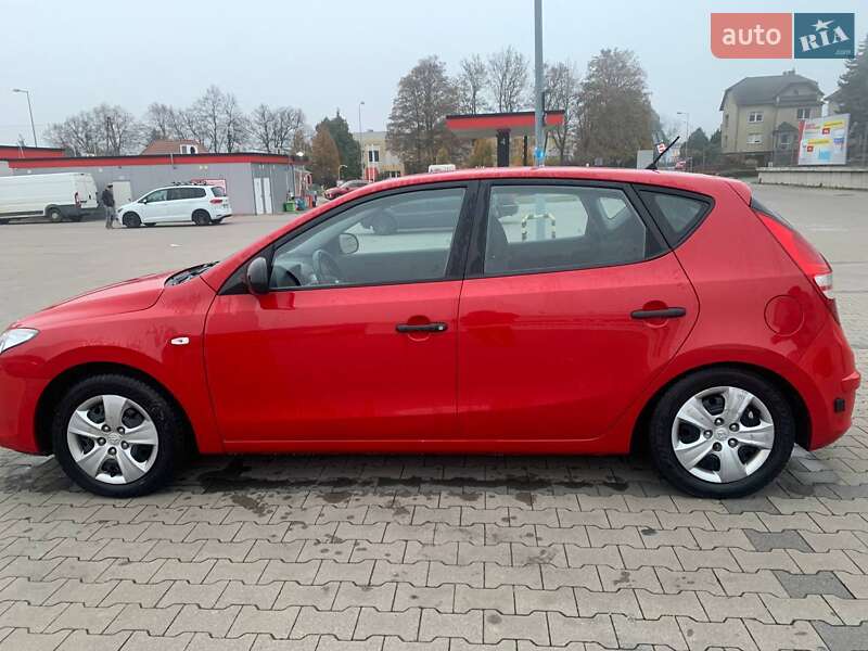 Hyundai i30 2009