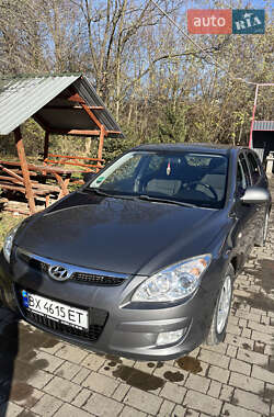 Хетчбек Hyundai i30 2008 в Городку