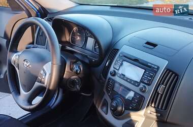 Универсал Hyundai i30 2008 в Киеве