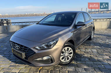 Хэтчбек Hyundai i30 2020 в Киеве