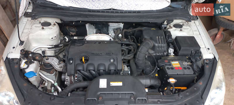 Хетчбек Hyundai i30 2007 в Мені