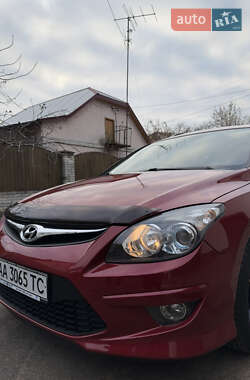 Універсал Hyundai i30 2011 в Києві