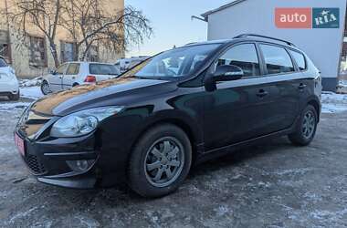 Універсал Hyundai i30 2011 в Дубні