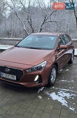 Хетчбек Hyundai i30 2017 в Новояворівську