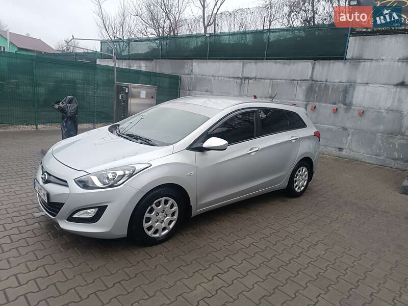 Hyundai i30 2013