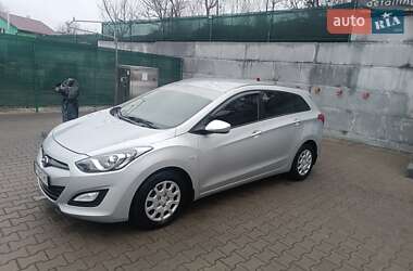 Универсал Hyundai i30 2013 в 