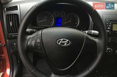 Хетчбек Hyundai i30 2011 в Одесі