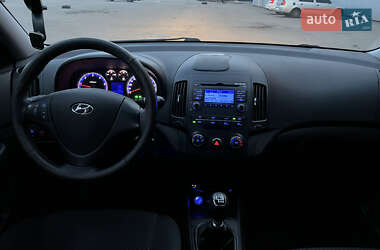 Хетчбек Hyundai i30 2011 в Києві