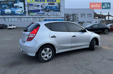 Хетчбек Hyundai i30 2011 в Києві