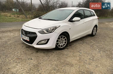 Універсал Hyundai i30 2013 в Ужгороді