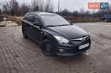 Універсал Hyundai i30 2010 в Першотравенську