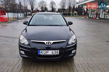 Хетчбек Hyundai i30 2009 в Житомирі