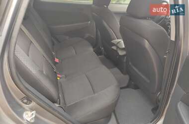 Хетчбек Hyundai i30 2011 в Харкові