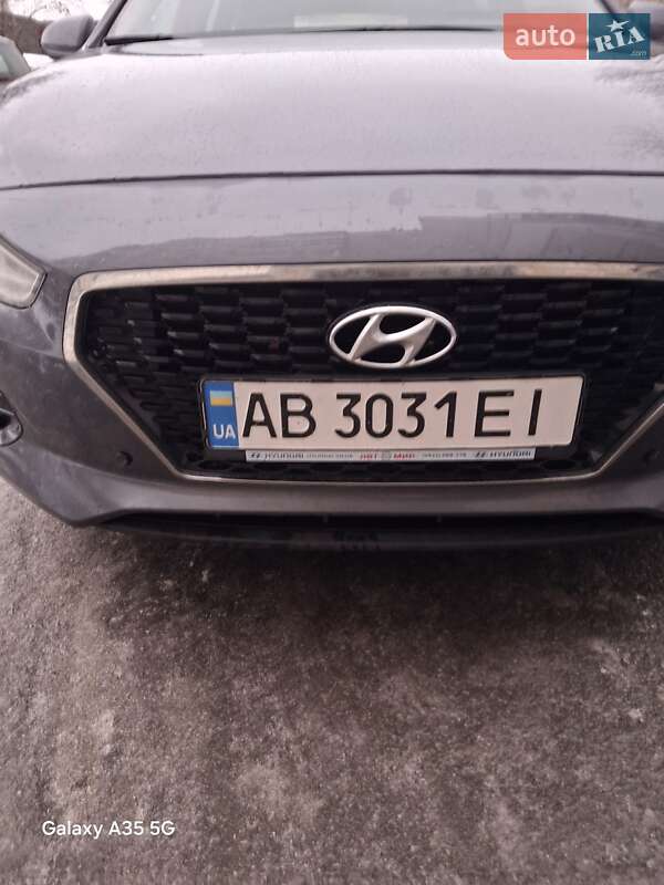 Универсал Hyundai i30 2019 в Казатине