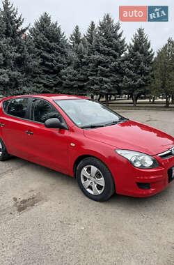 Хетчбек Hyundai i30 2010 в Вознесенську