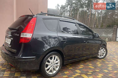 Универсал Hyundai i30 2010 в 