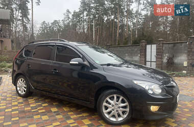 Универсал Hyundai i30 2010 в 