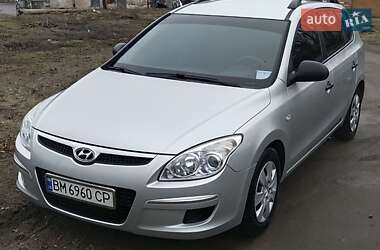 Універсал Hyundai i30 2008 в Ромнах