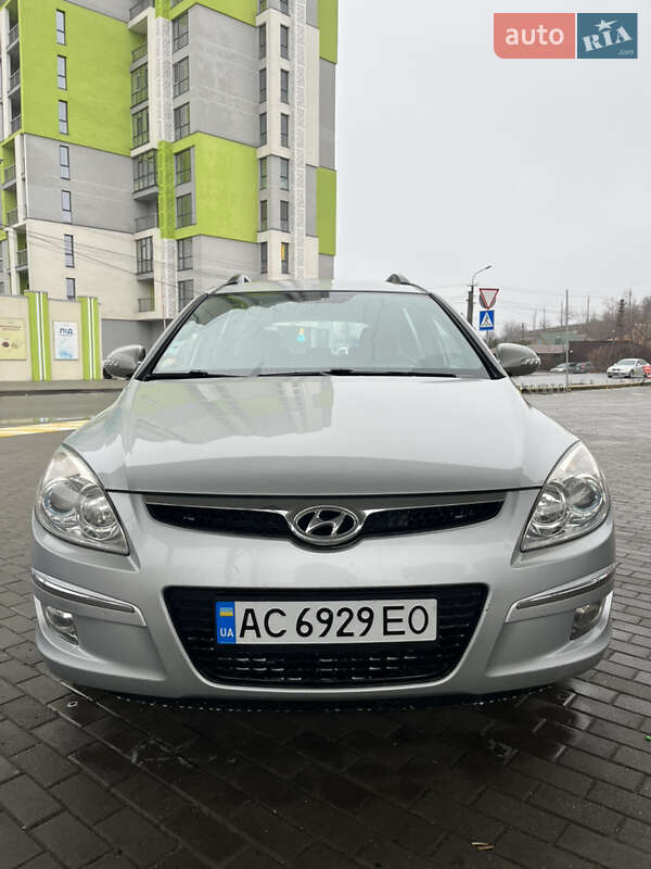 Универсал Hyundai i30 2008 в Днепре