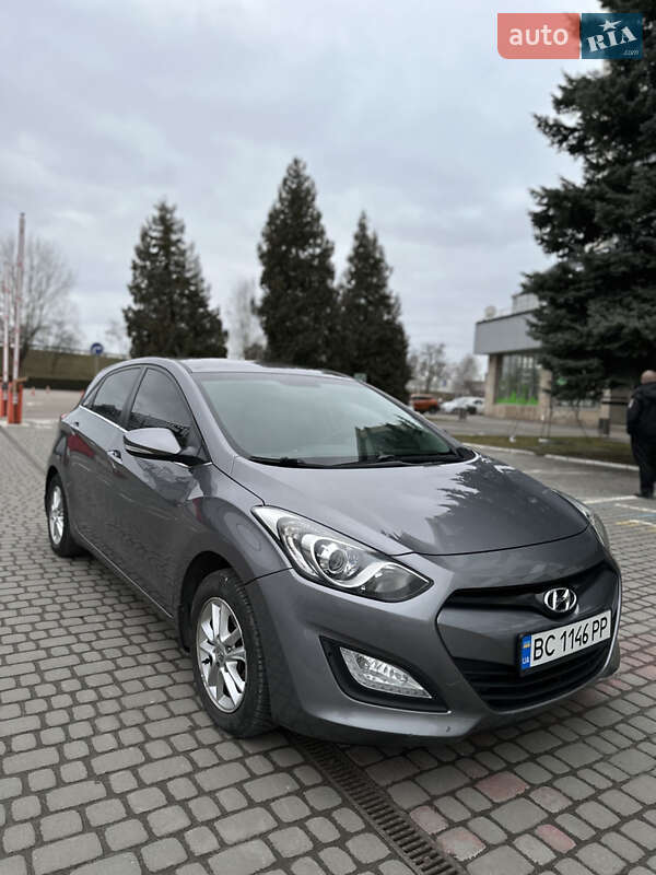 Хетчбек Hyundai i30 2012 в Львові