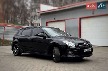 Хетчбек Hyundai i30 2011 в Хмельницькому