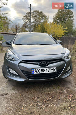 Хэтчбек Hyundai i30 2013 в 