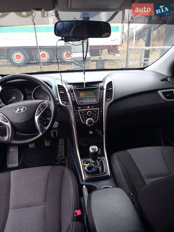 Хетчбек Hyundai i30 2012 в Калуші