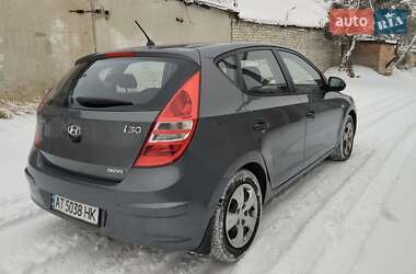 Хэтчбек Hyundai i30 2009 в Харькове