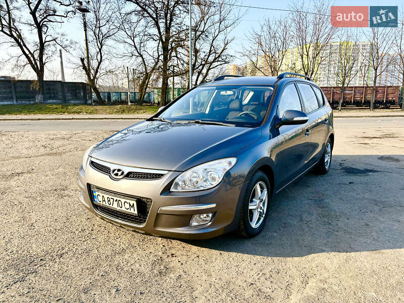 Універсал Hyundai i30 2008 в Києві