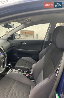 Универсал Hyundai i30 2010 в 