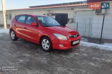 Хэтчбек Hyundai i30 2008 в Виннице