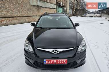 Хэтчбек Hyundai i30 2011 в Харькове