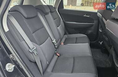 Хэтчбек Hyundai i30 2011 в Харькове