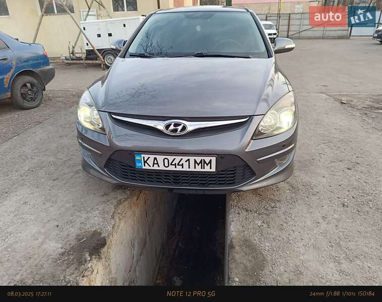 Хетчбек Hyundai i30 2010 в Києві