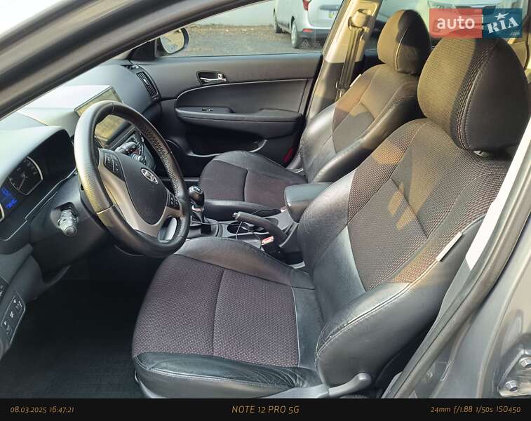 Хетчбек Hyundai i30 2010 в Києві