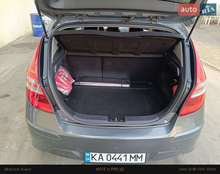 Хетчбек Hyundai i30 2010 в Києві