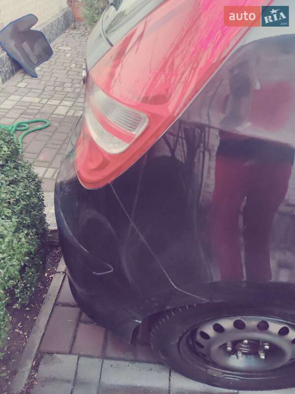 Хэтчбек Hyundai i30 2011 в Днепре