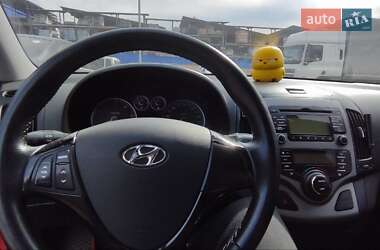Хэтчбек Hyundai i30 2007 в 