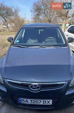 Хэтчбек Hyundai i30 2009 в Кропивницком