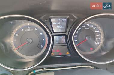 Хэтчбек Hyundai i30 2013 в Днепре