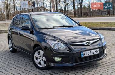 Хетчбек Hyundai i30 2011 в Івано-Франківську