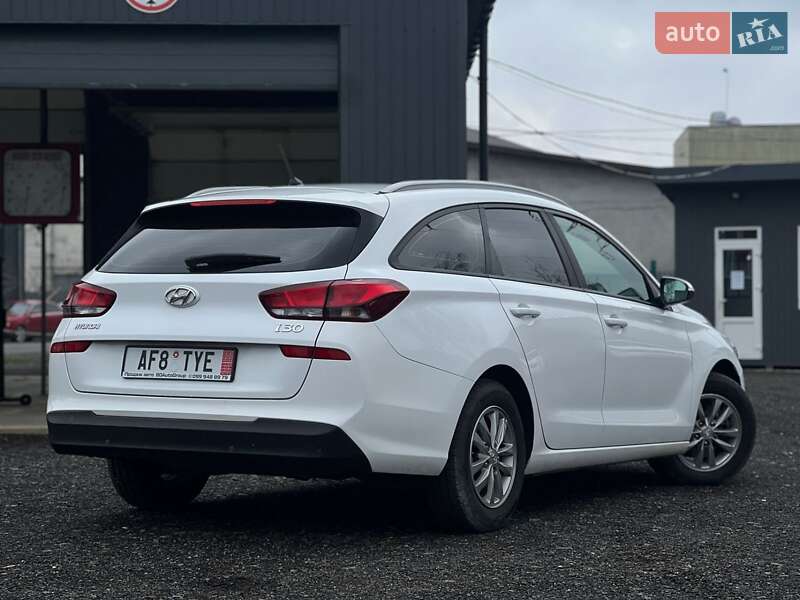 Універсал Hyundai i30 2017 в Ужгороді