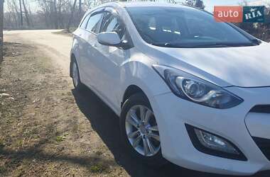 Универсал Hyundai i30 2013 в 