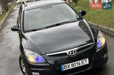 Універсал Hyundai i30 2010 в 