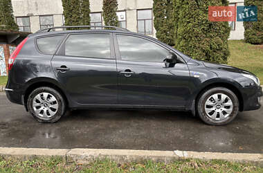 Універсал Hyundai i30 2010 в 