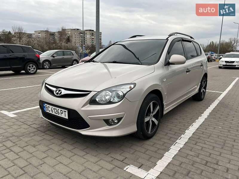 Hyundai i30 2011